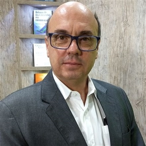 Prof. Dr. Caetano Haberly; 